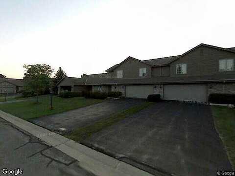 Yukon Road, Brookfield, WI 53045
