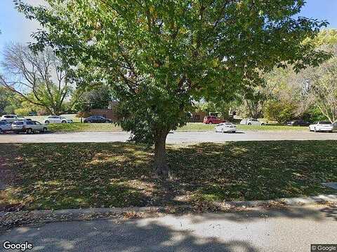 Oakwood Drive, New Brighton, MN 55112