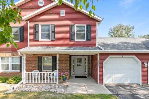 Village Lane, Oshkosh, WI 54904