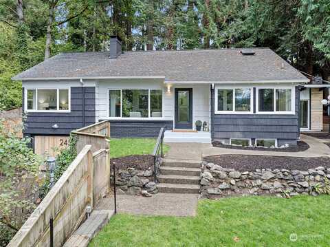 E Phinney Bay Drive, Bremerton, WA 98312