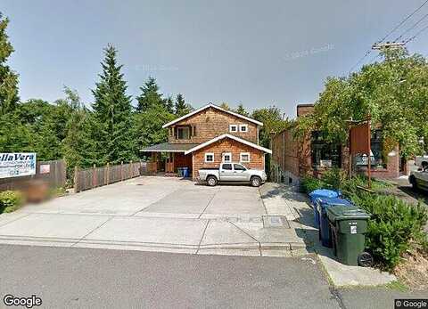 N Oakes Street, Tacoma, WA 98406