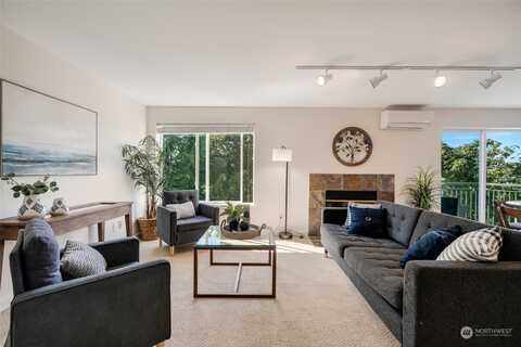 W Howe Street, Seattle, WA 98119