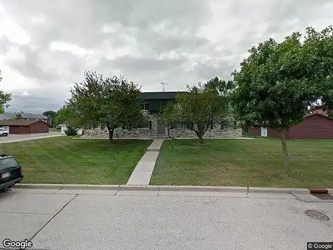 W Whitnall Edge Drive, Franklin, WI 53132