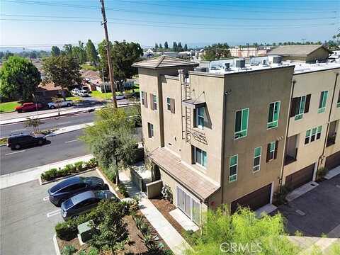 Andrew Drive, Azusa, CA 91702
