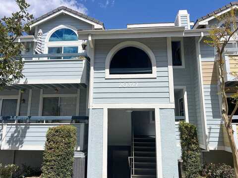 Rue Crevier, Canyon Country, CA 91351