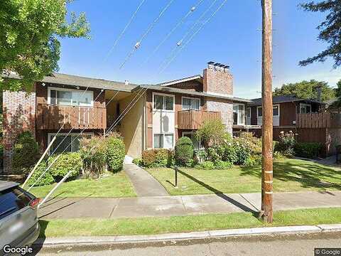 Cottage St, Alameda, CA 94501