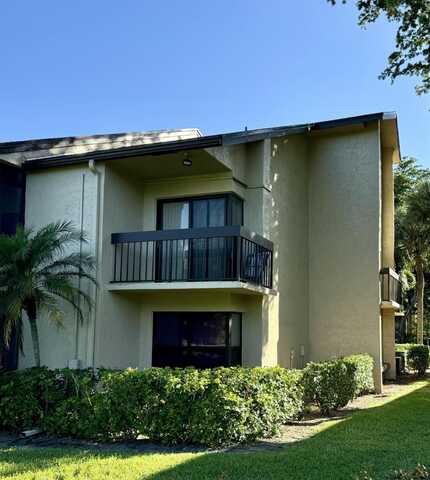 Oak Hill Lane, Delray Beach, FL 33484