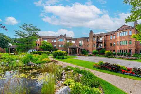Oakton Drive, Minnetonka, MN 55305