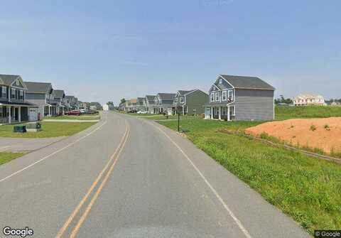 Woodridge Dr., Shippensburg, PA 17257