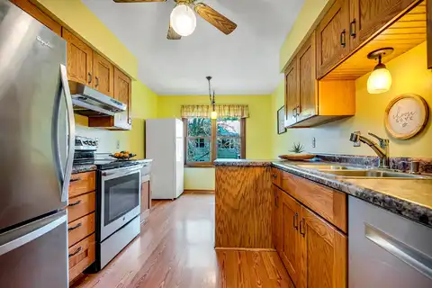 County Road E, White Bear Lake, MN 55110