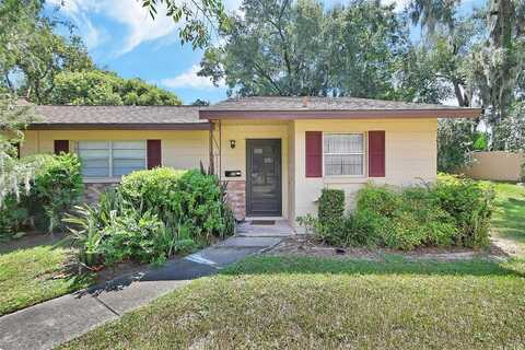Villa Villar Court, Deland, FL 32724