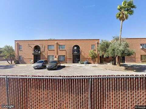 S Columbus Boulevard, Tucson, AZ 85711