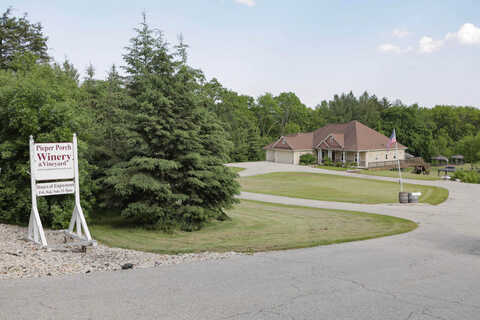 River, WAUKESHA, WI 53189
