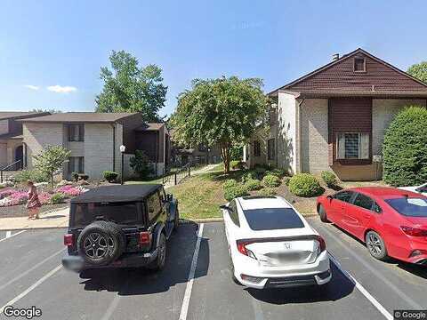 Marple Woods Drive, Springfield, PA 19064