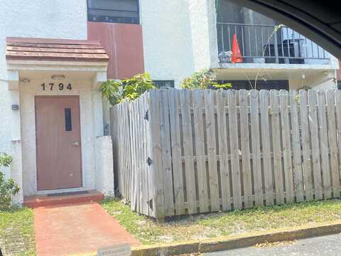 Nw 55 Avenue, Lauderhill, FL 33313