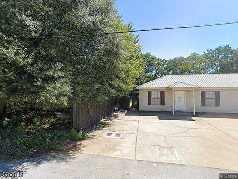 Jeannie St, Navarre, FL 32566