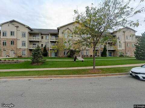 W197N16925 Stonewall Drive, Jackson, WI 53037
