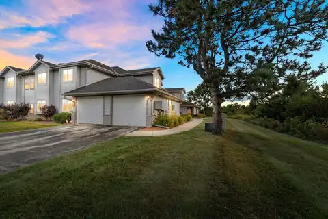 Quinlan Drive, Pewaukee, WI 53072