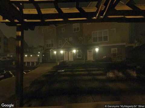 Ne Red Wing Way, Hillsboro, OR 97006
