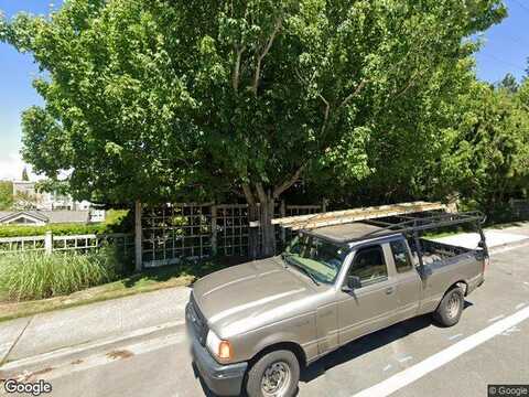 Kirkland Way, Kirkland, WA 98033