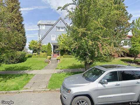 N Yakima Avenue, Tacoma, WA 98403
