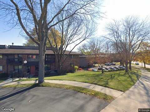 Park Hill Drive, Pewaukee, WI 53072