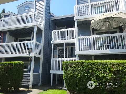 30Th Ave S, Des Moines, WA 98198