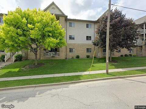 Third Street, Hartford, WI 53027