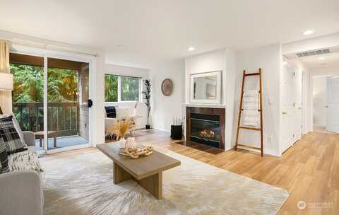 68Th Avenue Ne, Kenmore, WA 98028