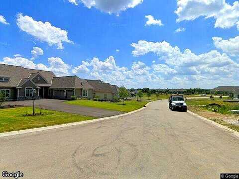 Lookout Court, Hartland, WI 53029