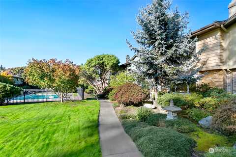 Nw 195Th Street, Shoreline, WA 98177