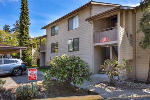 Sunwood Boulevard, Tukwila, WA 98188
