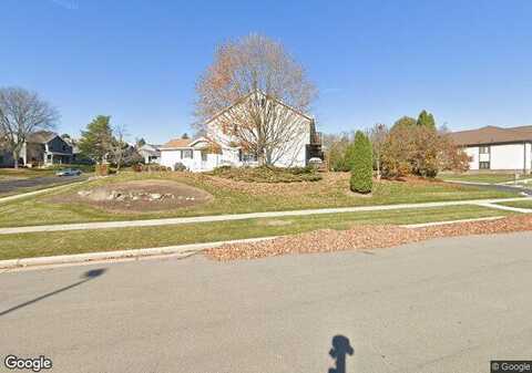 Meadowcreek Drive, Pewaukee, WI 53072