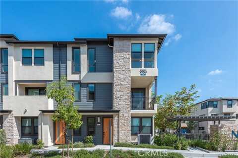 W Lincoln Avenue, Anaheim, CA 92801