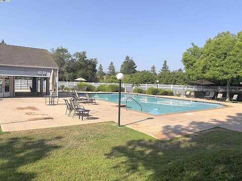 Harvest Ln, Antioch, CA 94531