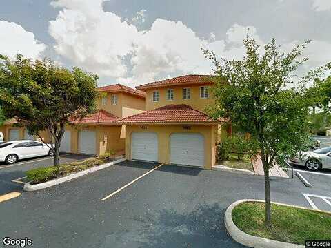 Nw 176Th Ter, Hialeah, FL 33015