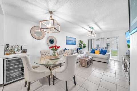 Lakeside Dr, Margate, FL 33063