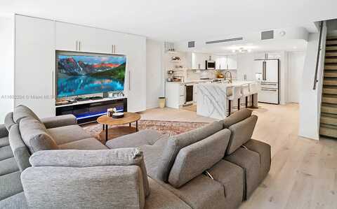 Grapetree Dr, Key Biscayne, FL 33149