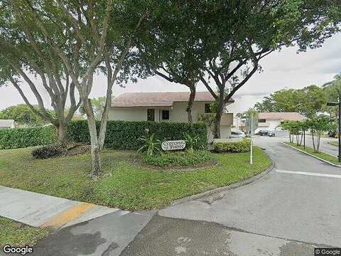 Cypress Pointe Dr, Coral Springs, FL 33071