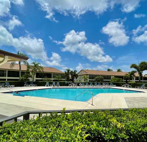 Pinecrest Circle, Jupiter, FL 33458
