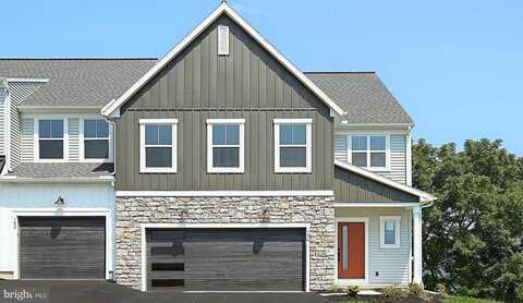Marissa Court, Newmanstown, PA 17073