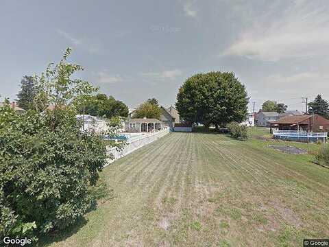 Marissa Court, Newmanstown, PA 17073