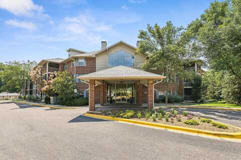 Douglas Drive, Golden Valley, MN 55422