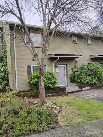 Terrace Drive Ne, Seattle, WA 98105