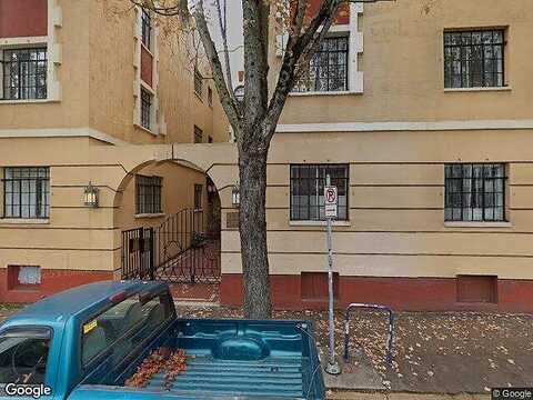 Se Belmont St, Portland, OR 97214