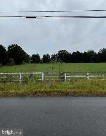 Lucky Hill Road, Remington, VA 22734