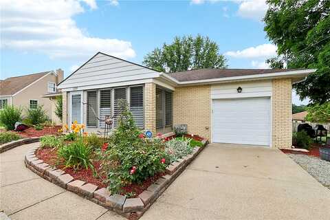 Lincoln Way, North Huntingdon, PA 15642