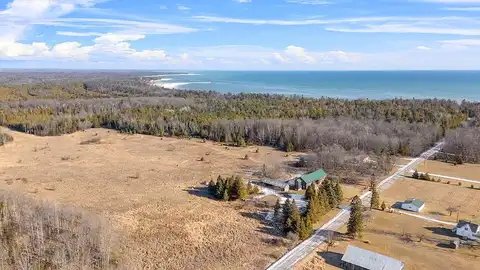 Silverdale, STURGEON BAY, WI 54235