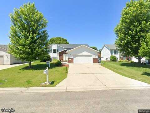 18Th, MOORHEAD, MN 56560
