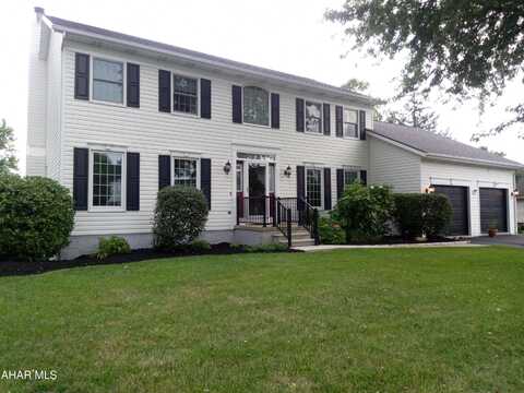 822 Fox Chapel Drive, Duncansville, PA 16635